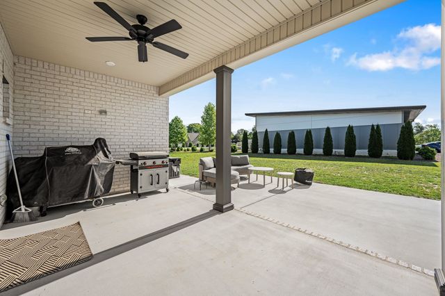 64 N Fork Branch Rd, Tullahoma, TN 37388