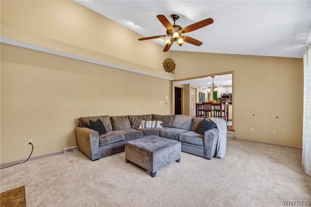 5665 Green Meadow Court, Hamburg, NY 14075
