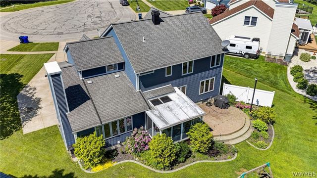 5665 Green Meadow Court, Hamburg, NY 14075
