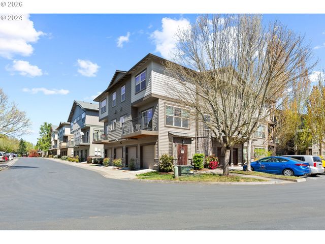 600 Ne NEWSTEAD Ln, Hillsboro, OR 97006