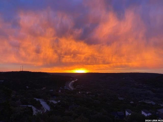 820 Hill Top, Canyon Lake, TX 78133