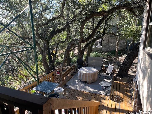 820 Hill Top, Canyon Lake, TX 78133