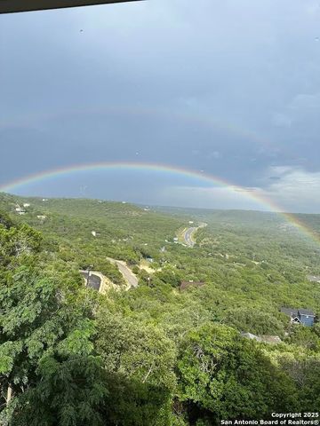 820 Hill Top, Canyon Lake, TX 78133