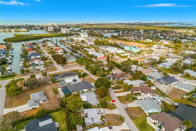 174 2nd ST, Bonita Springs, FL 34134