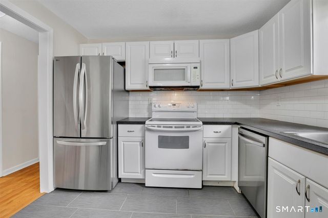 1231 Washington Street 2, Middletown, CT 06457