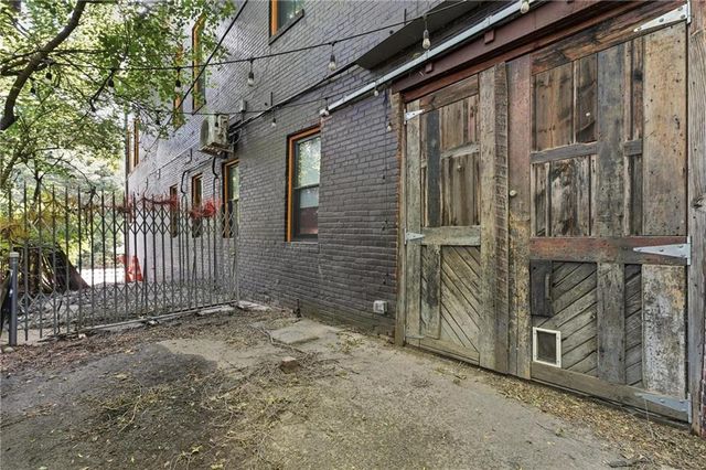918 E 5th Street 8, Kansas City, MO 64106