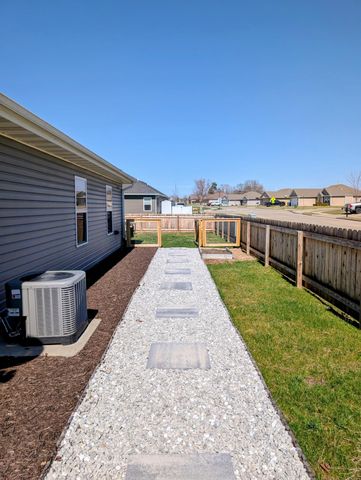 5041 LOYALIST LN, Ashland, MO 65010