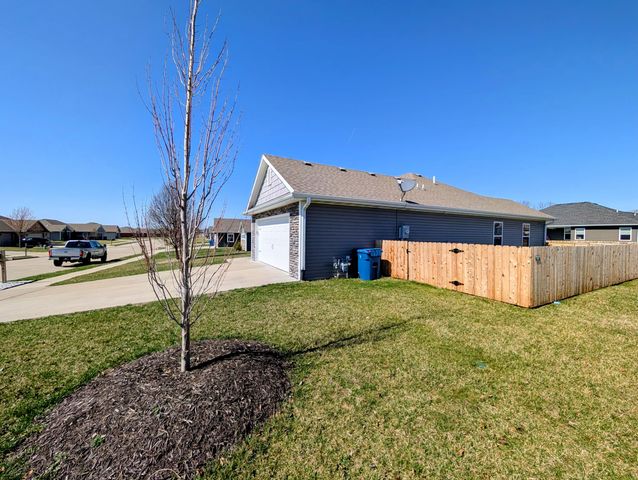 5041 LOYALIST LN, Ashland, MO 65010