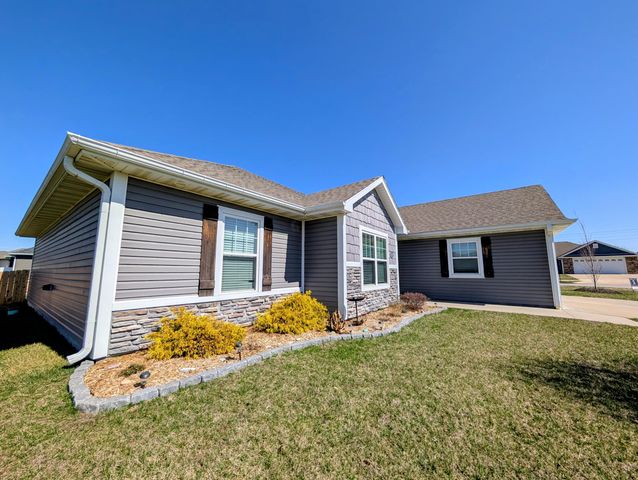 5041 LOYALIST LN, Ashland, MO 65010