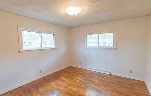 2631 Chopin Avenue, Portage City, MI 49024