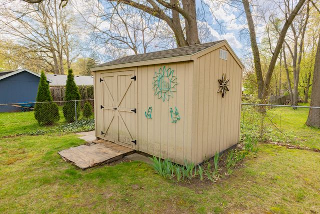 2631 Chopin Avenue, Portage City, MI 49024