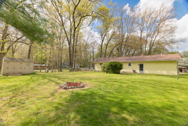 2631 Chopin Avenue, Portage City, MI 49024