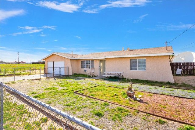 18350 Jonathan, Adelanto, CA 92301