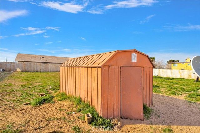 18350 Jonathan, Adelanto, CA 92301