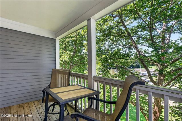 4003 Harrods Landing Dr, Prospect, KY 40059