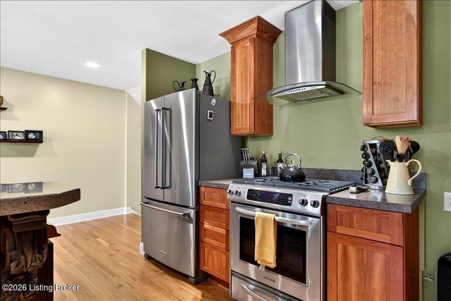 4003 Harrods Landing Dr, Prospect, KY 40059
