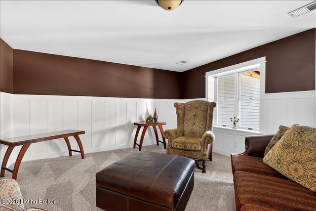 4003 Harrods Landing Dr, Prospect, KY 40059