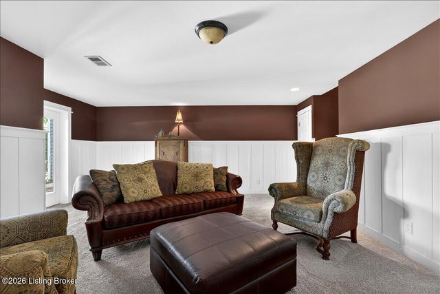 4003 Harrods Landing Dr, Prospect, KY 40059