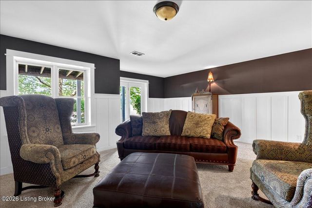 4003 Harrods Landing Dr, Prospect, KY 40059