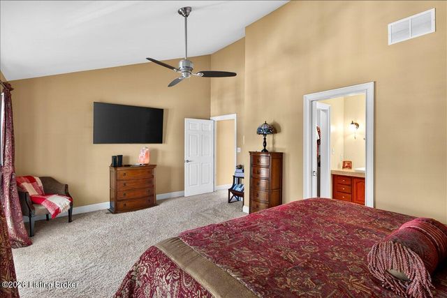 4003 Harrods Landing Dr, Prospect, KY 40059
