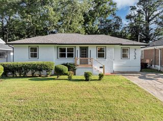 733 Pegg SW Road, Atlanta, GA 30315