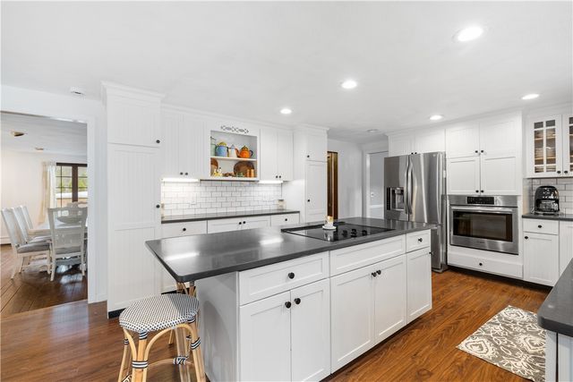 4 Intrepid Lane, Jamestown, RI 02835