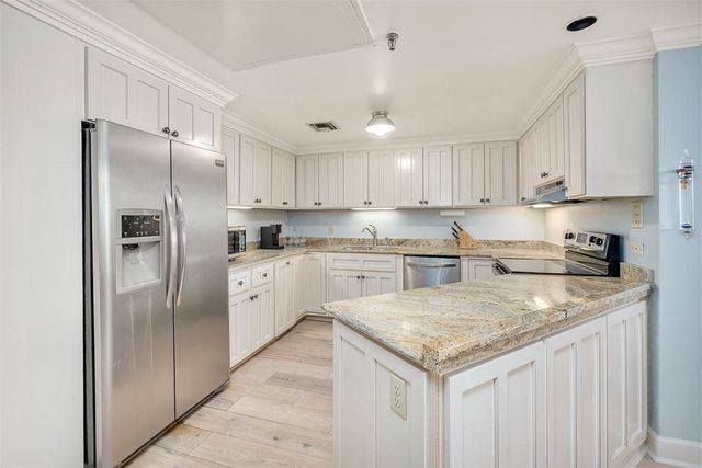 1 Marina Drive 301, St Simons Island, GA 31522