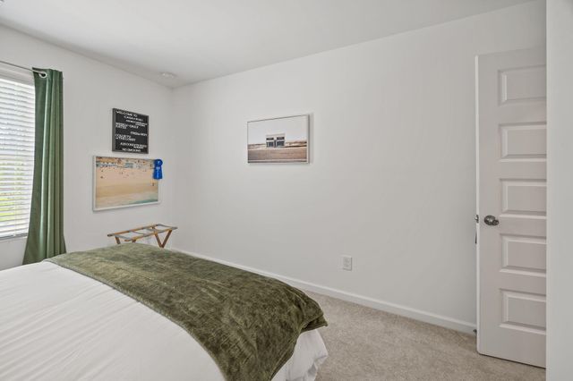 4005 E Associate Drive, North Charleston, SC 29418