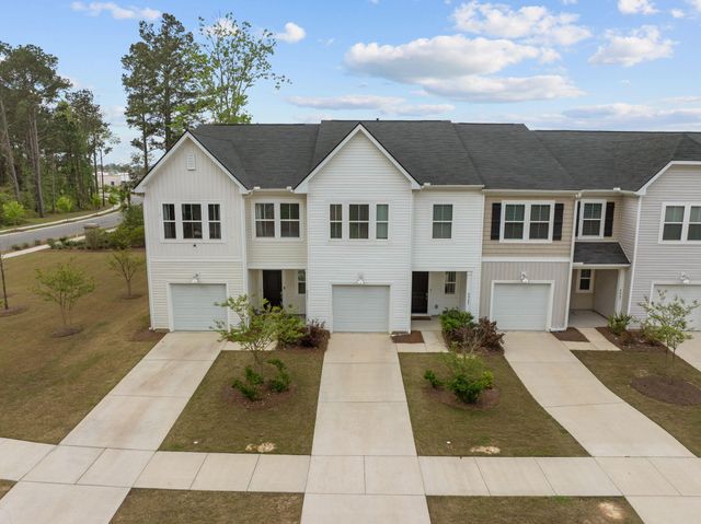 4005 E Associate Drive, North Charleston, SC 29418