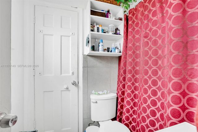 5955 SW 4th St, Miami, FL 33144