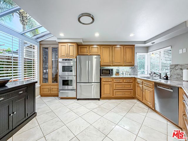 2663 Country Lane, Westlake Village, CA 91361