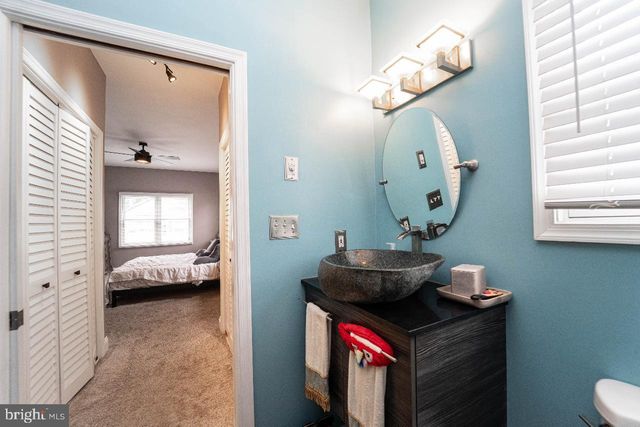 4 HELENA AVE, Baltimore, MD 21221