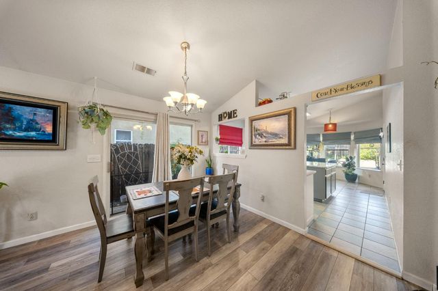 5607 Aspen Ct, Riverbank, CA 95367