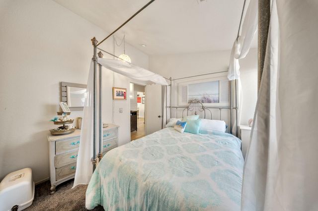 5607 Aspen Ct, Riverbank, CA 95367