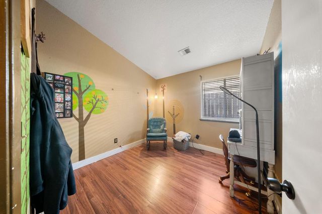 5607 Aspen Ct, Riverbank, CA 95367