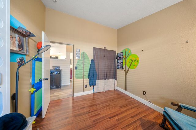 5607 Aspen Ct, Riverbank, CA 95367