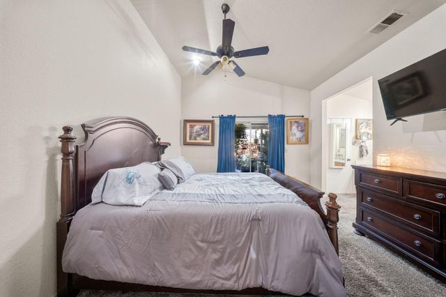 5607 Aspen Ct, Riverbank, CA 95367