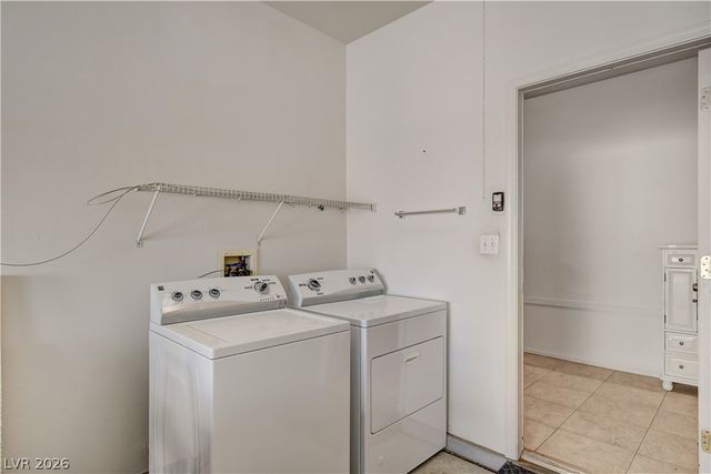 2165 Chapman Ranch Drive, Henderson, NV 89012