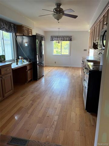 10091 Graham Drive, Clarkston, MI 48348