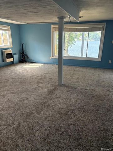 10091 Graham Drive, Clarkston, MI 48348