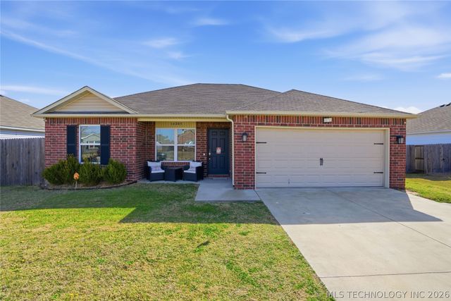 14205 N 73rd East Avenue, Collinsville, OK 74021