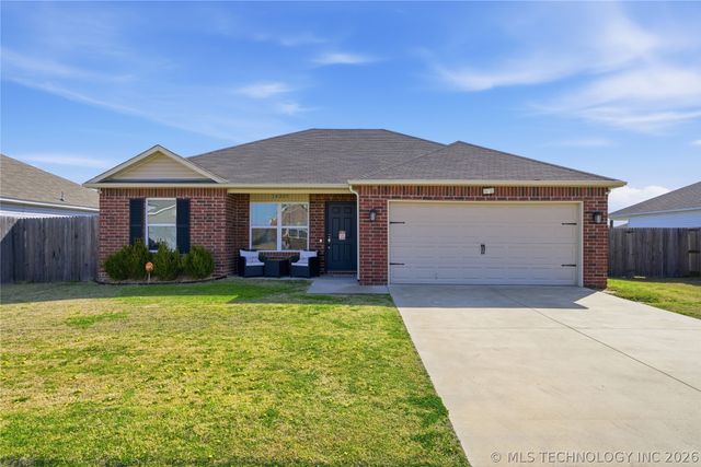 14205 N 73rd East Avenue, Collinsville, OK 74021