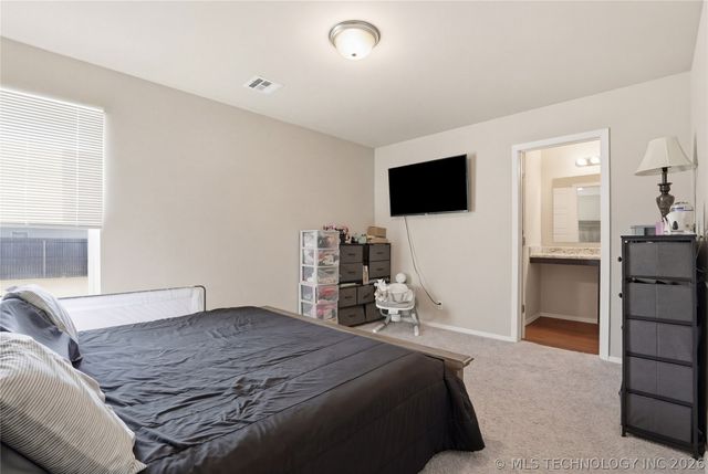 14205 N 73rd East Avenue, Collinsville, OK 74021