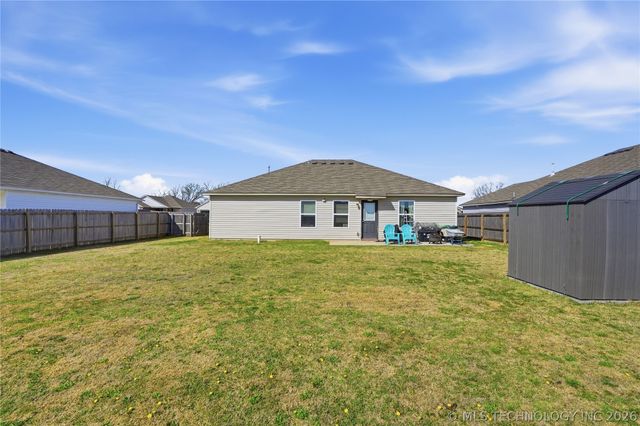 14205 N 73rd East Avenue, Collinsville, OK 74021