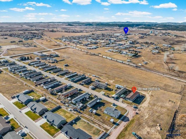 300 E MAIN ST, Hermosa, SD 57744