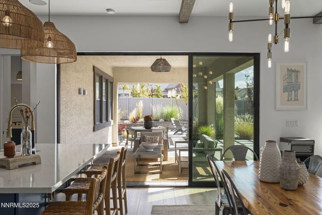 2712 Copper Flats Drive, Reno, NV 89521