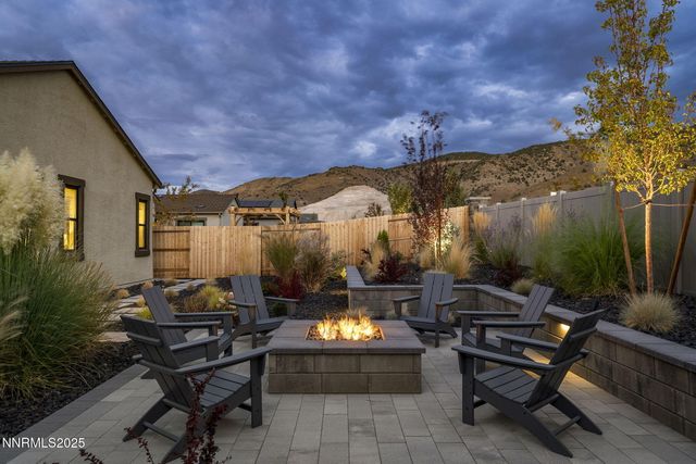 2712 Copper Flats Drive, Reno, NV 89521