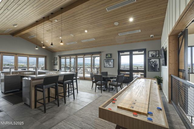 2712 Copper Flats Drive, Reno, NV 89521