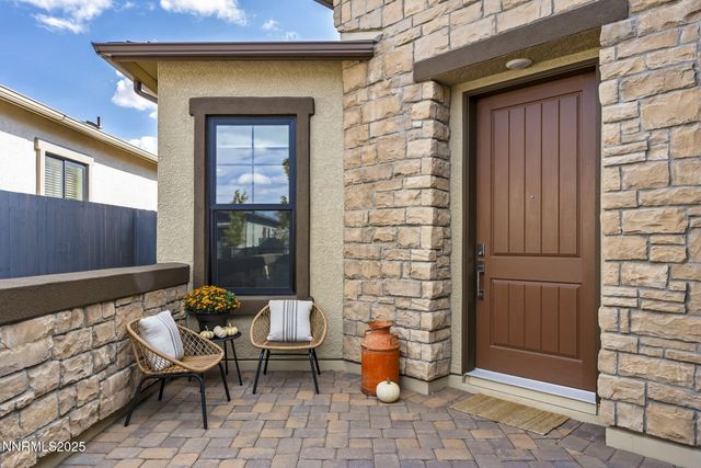 2712 Copper Flats Drive, Reno, NV 89521