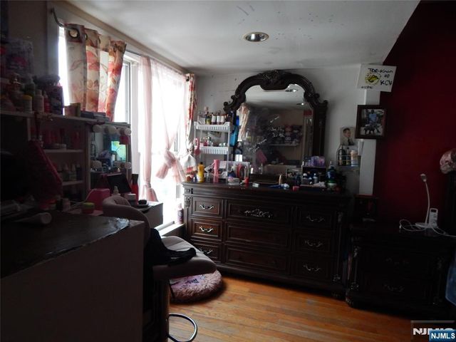 615 Harrison Avenue, Harrison, NJ 07029